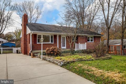 7515 Gresham St, Springfield, VA 22151 photo 1