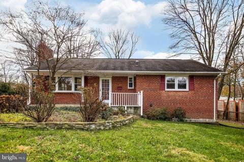 7515 Gresham St, Springfield, VA 22151 photo 2