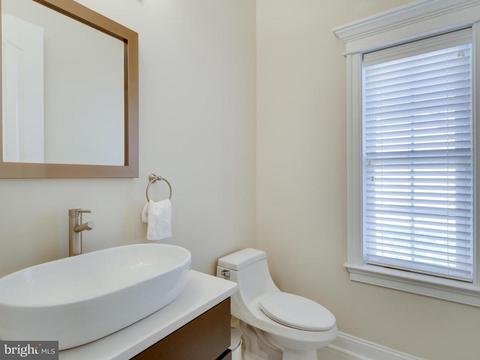 941 Dead Run Dr, Mclean, VA 22101 photo 21