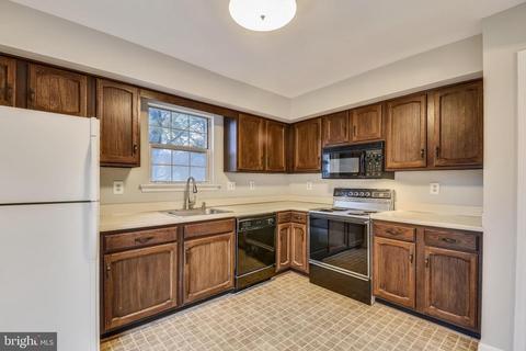11052 Bishopsgate Ct, Reston, VA 20194 photo 11