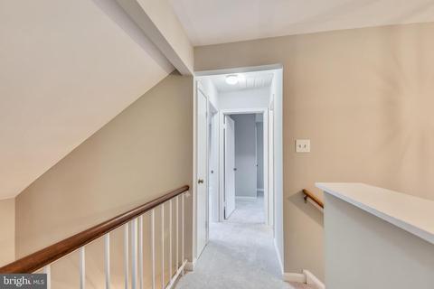 11052 Bishopsgate Ct, Reston, VA 20194 photo 19