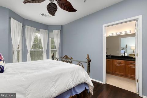 1530 Spring Gate #9223, Mclean, VA 22102 photo 10