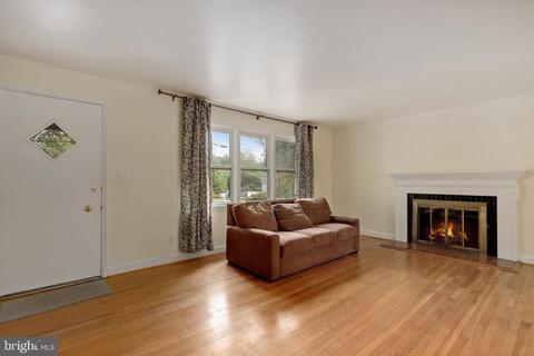 5309 Easton Dr, Springfield, VA 22151 photo 6