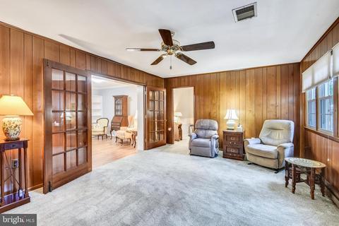 7406 Hogarth St, Springfield, VA 22151 photo 13