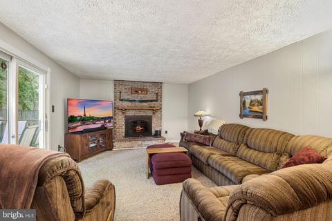 5734 Heming Ave, Springfield, VA 22151 photo 10