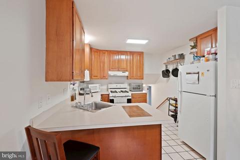 7512 Jervis St, Springfield, VA 22151 photo 8