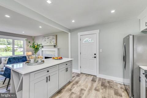 6723 Bowie Dr, Springfield, VA 22150 photo 6