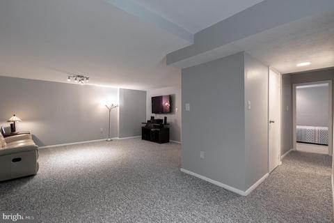 13908 Castle Ct, Chantilly, VA 20151 photo 46