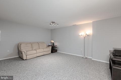 13908 Castle Ct, Chantilly, VA 20151 photo 44