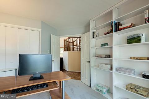 13908 Castle Ct, Chantilly, VA 20151 photo 10