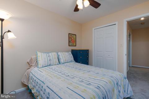 13908 Castle Ct, Chantilly, VA 20151 photo 35