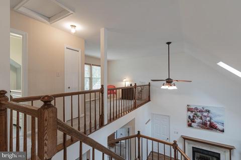 13908 Castle Ct, Chantilly, VA 20151 photo 24