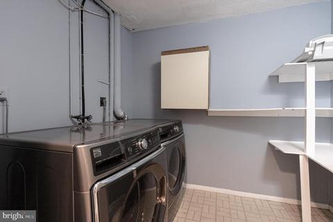 13908 Castle Ct, Chantilly, VA 20151 photo 41