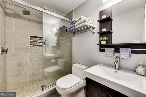 8804 Trafalgar Ct, Springfield, VA 22151 photo 26