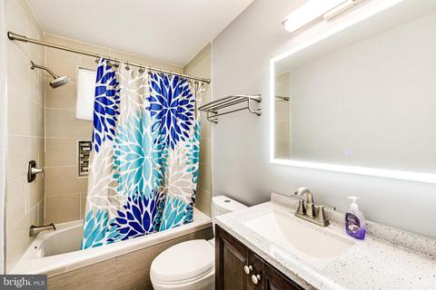 8804 Trafalgar Ct, Springfield, VA 22151 photo 17