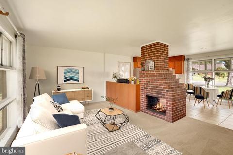 7407 Gresham, Springfield, VA 22151 photo 4