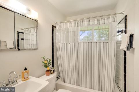 7407 Gresham, Springfield, VA 22151 photo 11