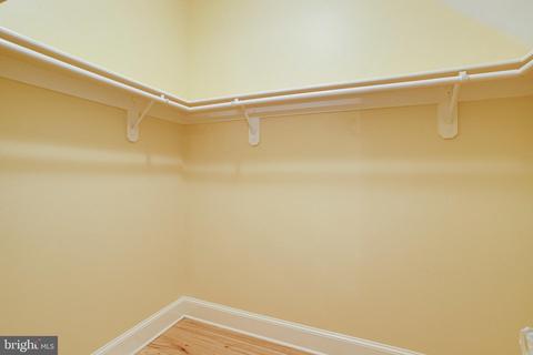 892 Alvermar Ridge Dr, Mclean, VA 22102 photo 70