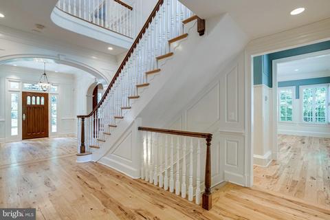 892 Alvermar Ridge Dr, Mclean, VA 22102 photo 22