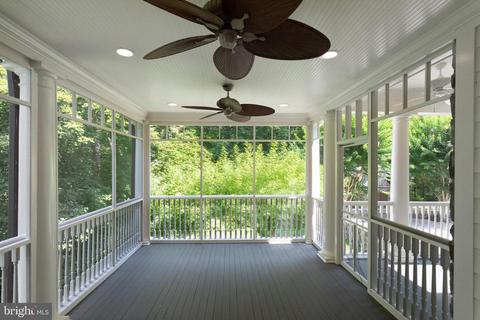 892 Alvermar Ridge Dr, Mclean, VA 22102 photo 96