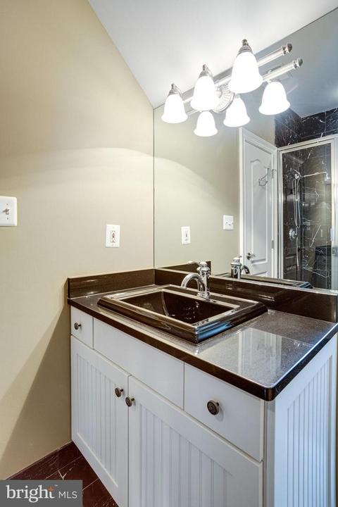 892 Alvermar Ridge Dr, Mclean, VA 22102 photo 80