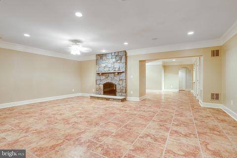 892 Alvermar Ridge Dr, Mclean, VA 22102 photo 93