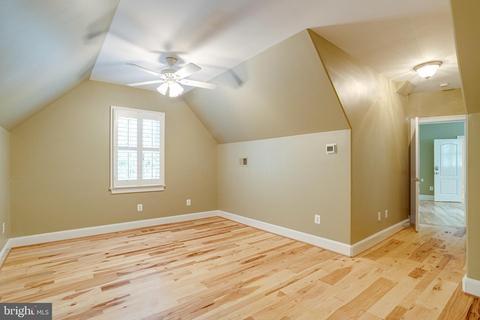 892 Alvermar Ridge Dr, Mclean, VA 22102 photo 77