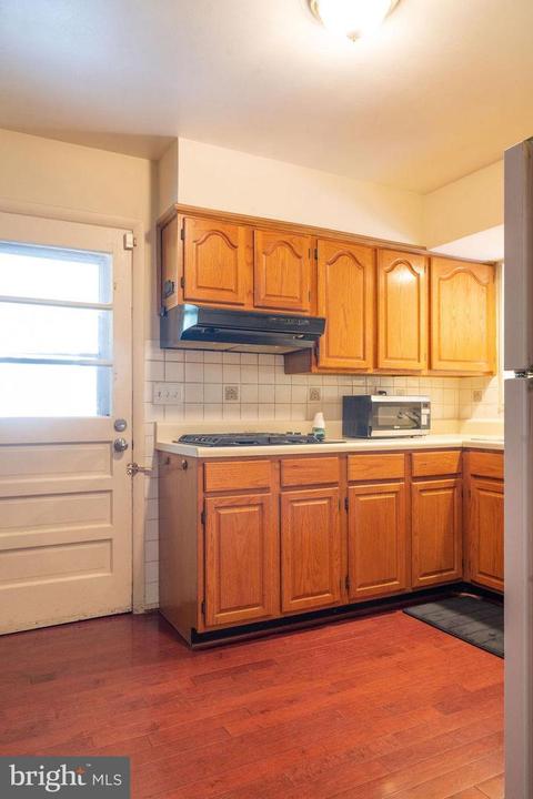 7665 Long Pine Dr, Springfield, VA 22151 photo 6