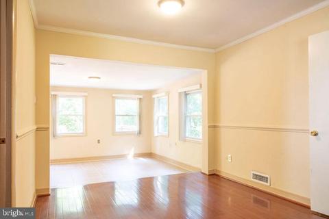 7665 Long Pine Dr, Springfield, VA 22151 photo 13