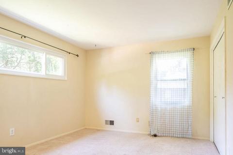 7665 Long Pine Dr, Springfield, VA 22151 photo 15