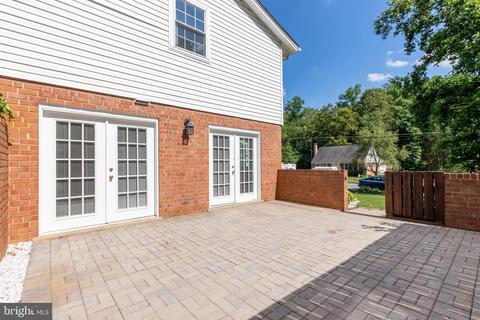 8512 Thames St, Springfield, VA 22151 photo 30