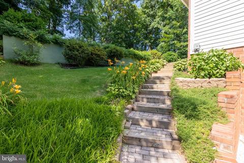 8512 Thames St, Springfield, VA 22151 photo 32