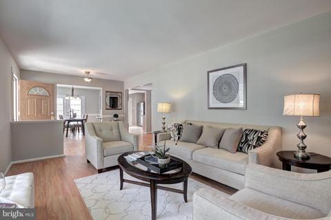 8512 Thames St, Springfield, VA 22151 photo 11