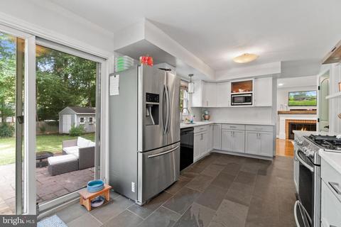 6622 Huntsman Blvd, Springfield, VA 22152 photo 6