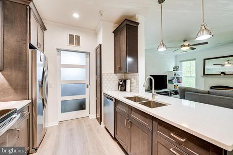 1600 Spring Gate Dr #2305, Mclean, VA 22102 photo 4