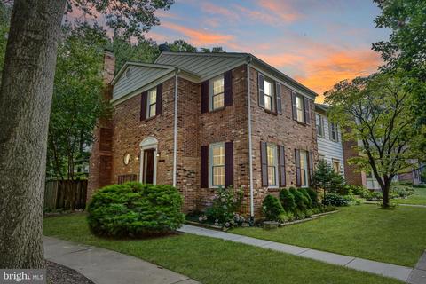 7925 Birchtree Ct, Springfield, VA 22152 photo 1