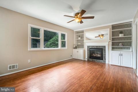 6601 Sandover Ct, Springfield, VA 22152 photo 2