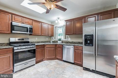 6601 Sandover Ct, Springfield, VA 22152 photo 11