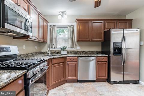 6601 Sandover Ct, Springfield, VA 22152 photo 12