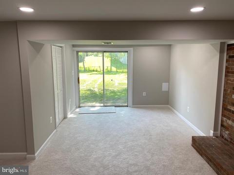 13532 Tabscott Dr, Chantilly, VA 20151 photo 11