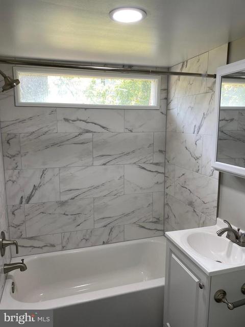 13532 Tabscott Dr, Chantilly, VA 20151 photo 12
