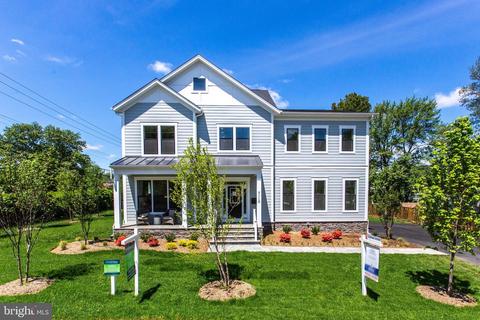 6613 Ivy Hill Dr, Mclean, VA 22101