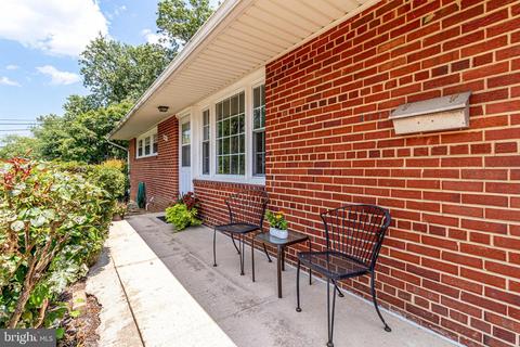 5405 Clifton St, Springfield, VA 22151 photo 1