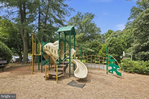 2142 Glencourse Ln, Reston, VA 20191 photo 44