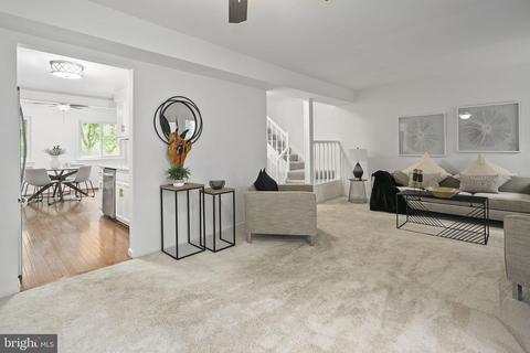 2142 Glencourse Ln, Reston, VA 20191 photo 10