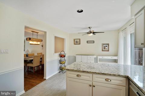 7410 Ridge Oak Ct, Springfield, VA 22153 photo 13
