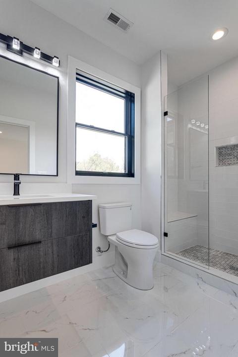 6210 Kellogg Dr, Mclean, VA 22101 photo 98