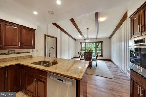 6314 Evermay, Mclean, VA 22101 photo 8