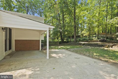 6504 Greenview Ln, Springfield, VA 22152 photo 33