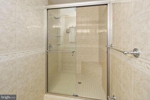 6504 Greenview Ln, Springfield, VA 22152 photo 21